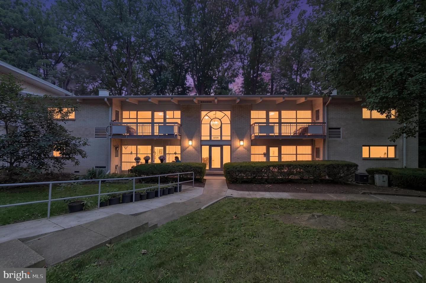 7740 Donnybrook Court Unit 202