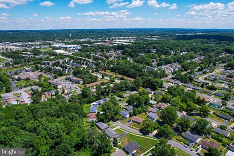 Single Family Residence in Newark DE 17 Chippendale CIRCLE 2.jpg