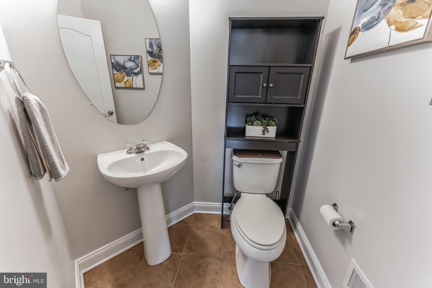 Photo 55 of 71 of 12928 Larkmeade Ln house