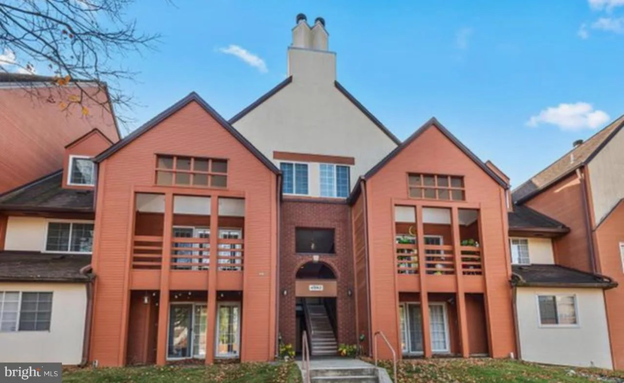 4942 Columbia Road Unit 6 39