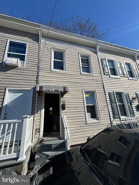 414 Freeman Street