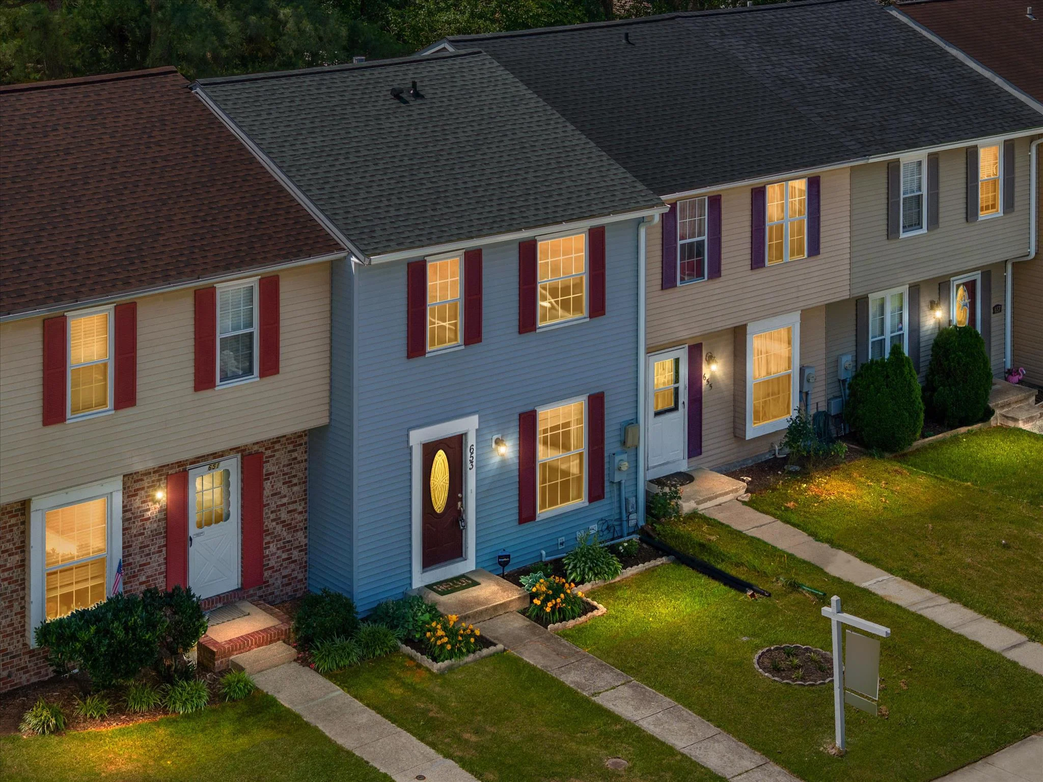653 Stone Wheel Court W
