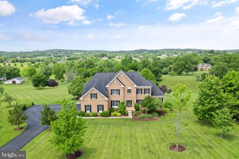 Single Family Residence in Leesburg VA 40777 Canongate DRIVE 61.jpg