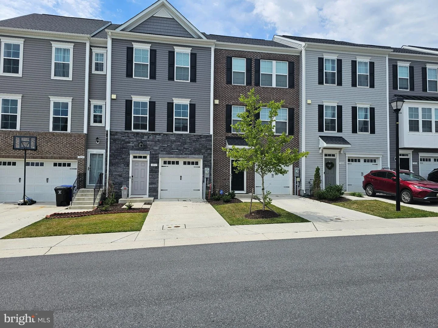 1012 Flester Lane