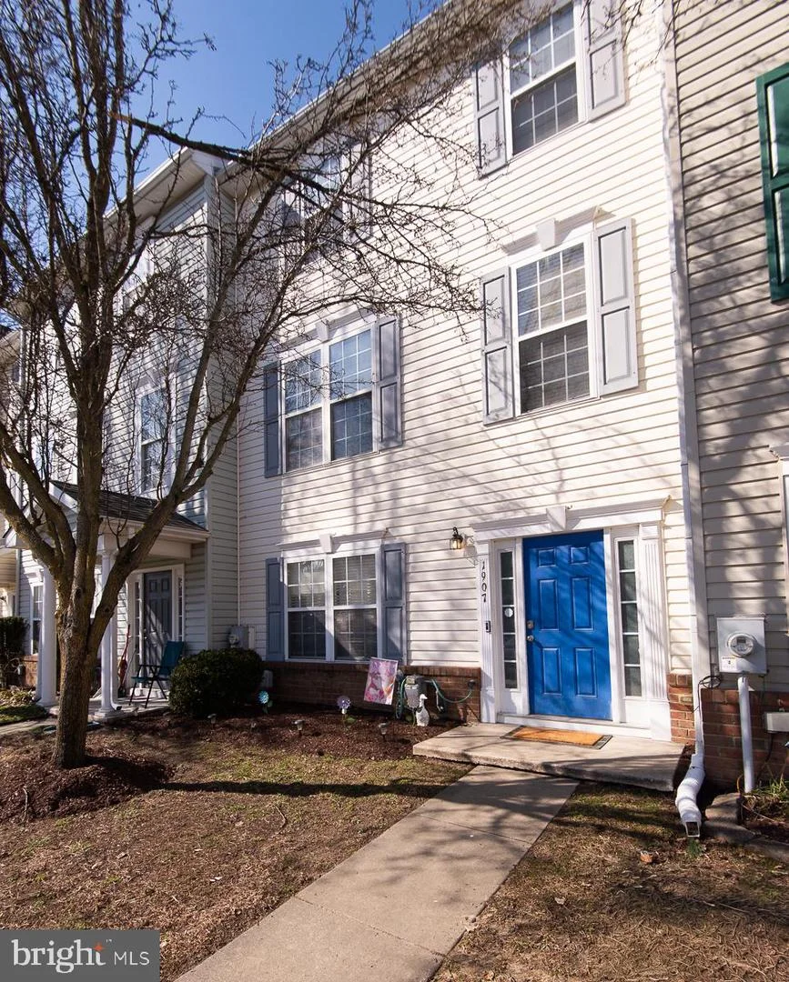 1907 Blue Heron Drive