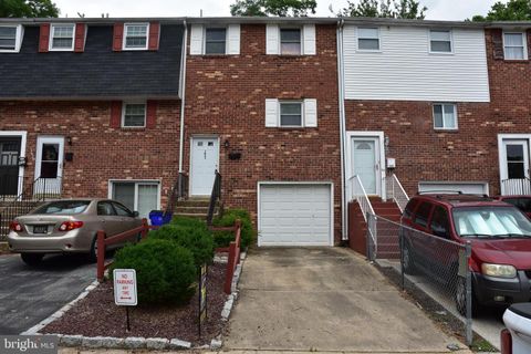 Townhouse in Wilmington DE 1633 Coleman STREET.jpg