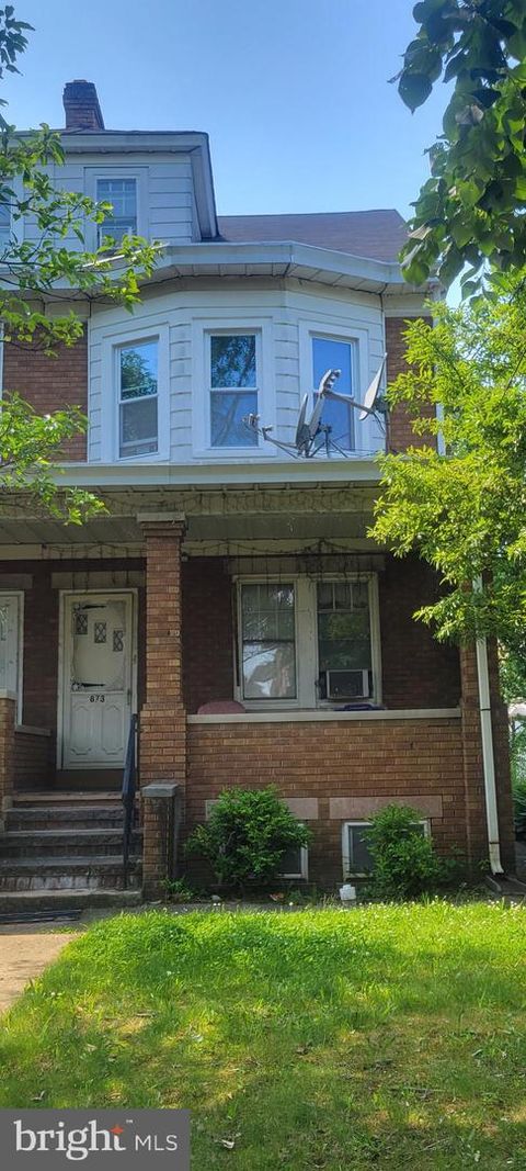 Duplex in Trenton NJ 873 Brunswick AVENUE 1.jpg