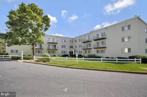 5601 Parker House Terrace Unit 304