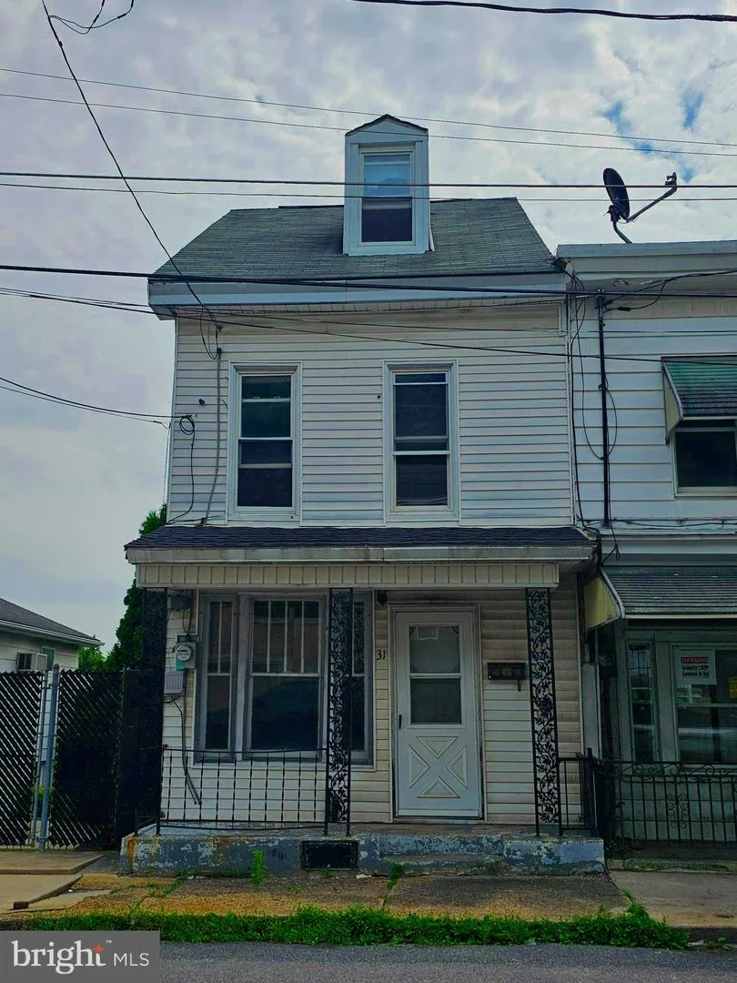 31 S Bower Street