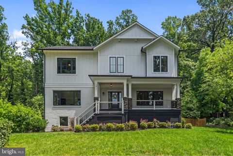 Single Family Residence in Falls Church VA 2921 Rosemary LANE.jpg