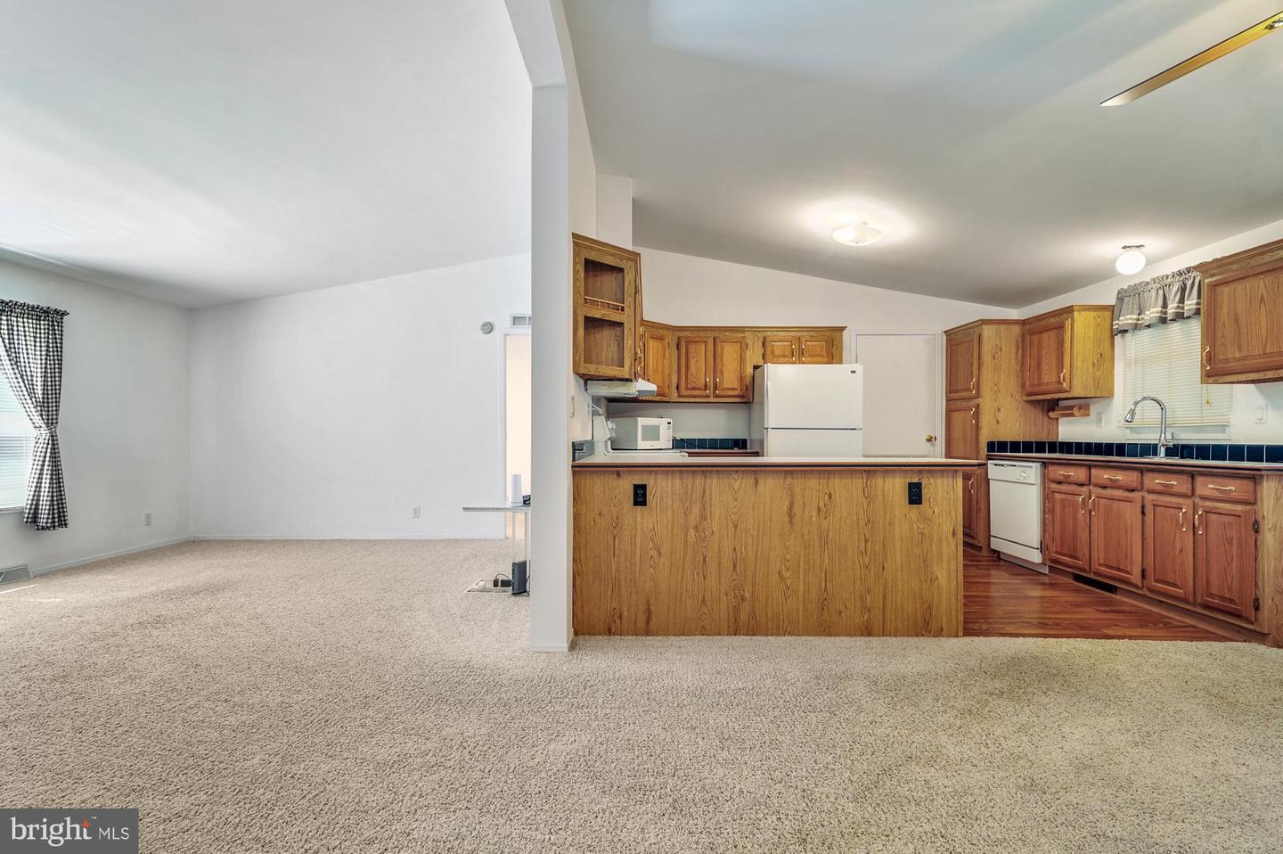 Photo 9 of 27 of 22470 Raven Cir mobile home