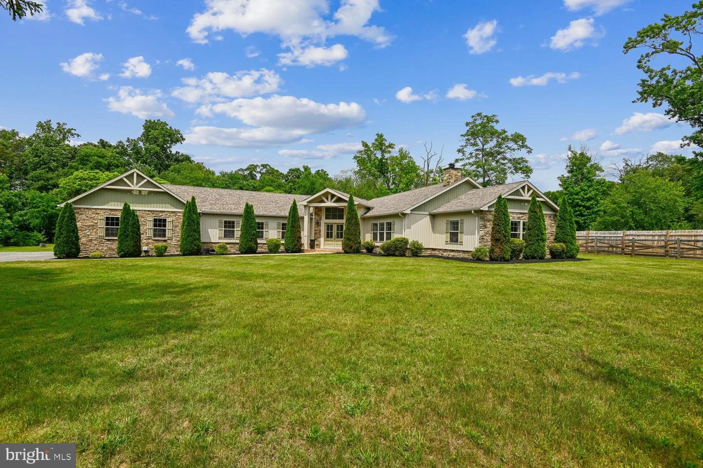 1438 Brewer Neck Road