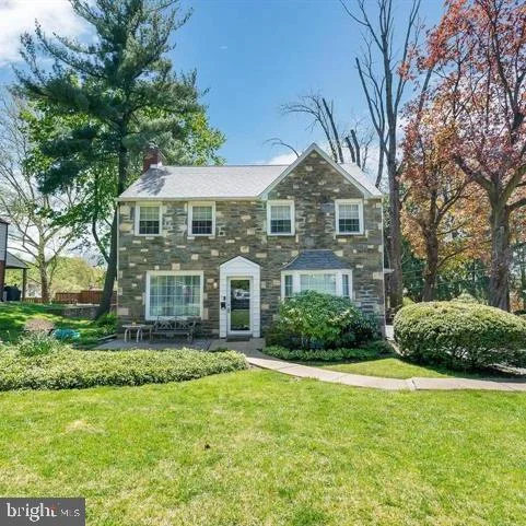 124 Kingston Road, Cheltenham, PA, 19012
