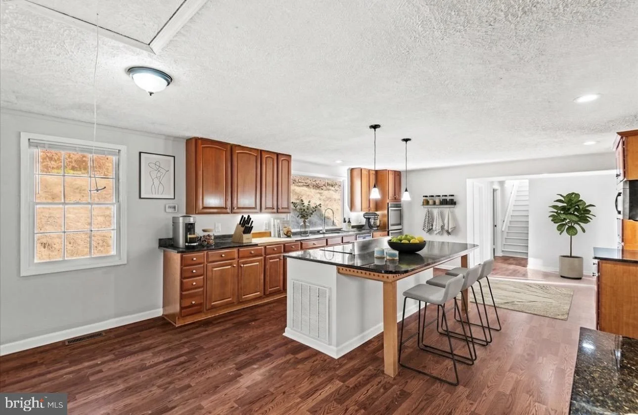 200 Weise Drive