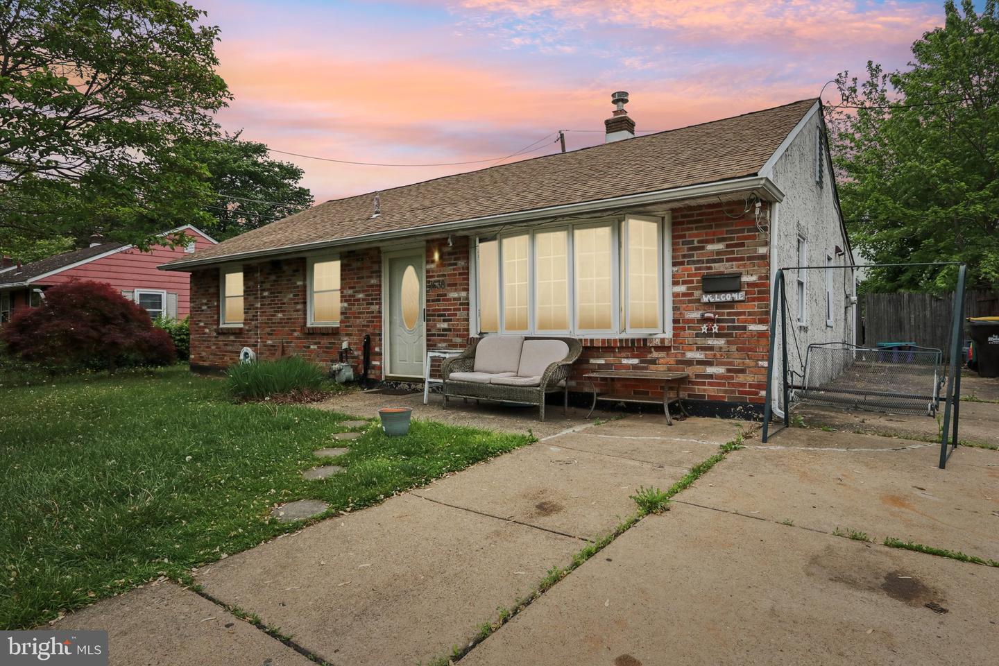 Listing image 4
