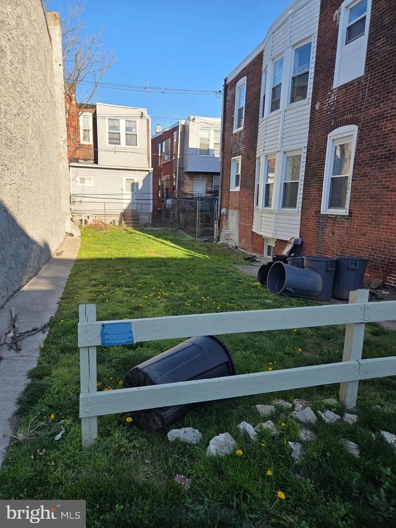 405 N Salford Street