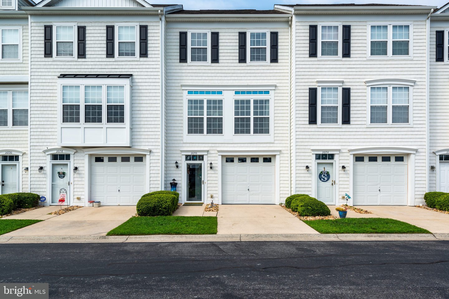 Photo 2 of 38 of 26716 Chatham Ln #22-3 townhome