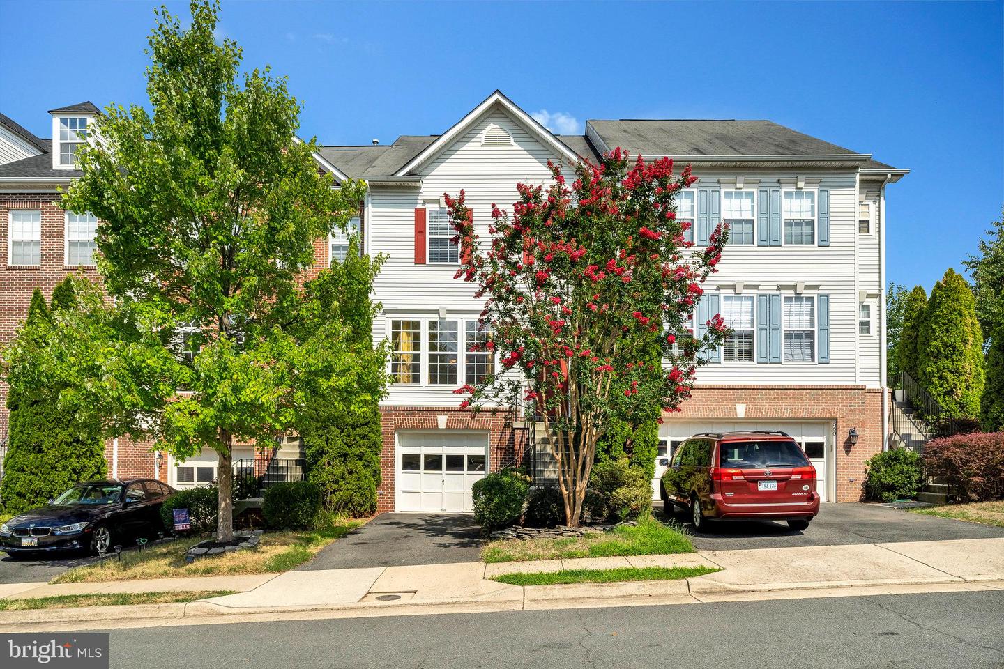 View Leesburg, VA 20175 townhome