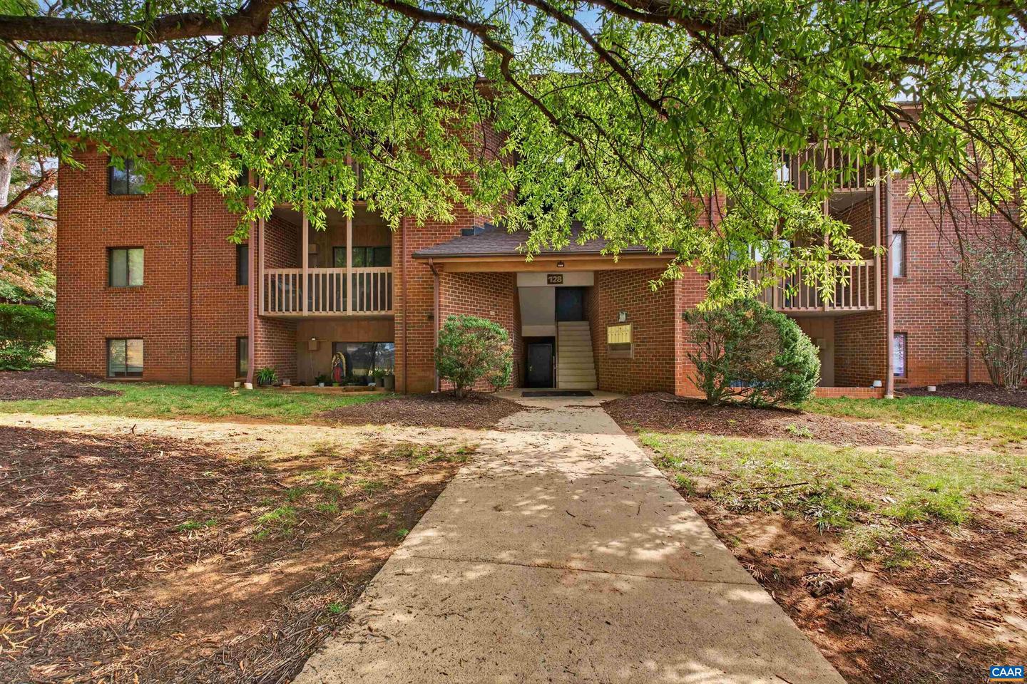128 Turtle Creek Rd Rd Unit 6, Charlottesville, VA, 22901