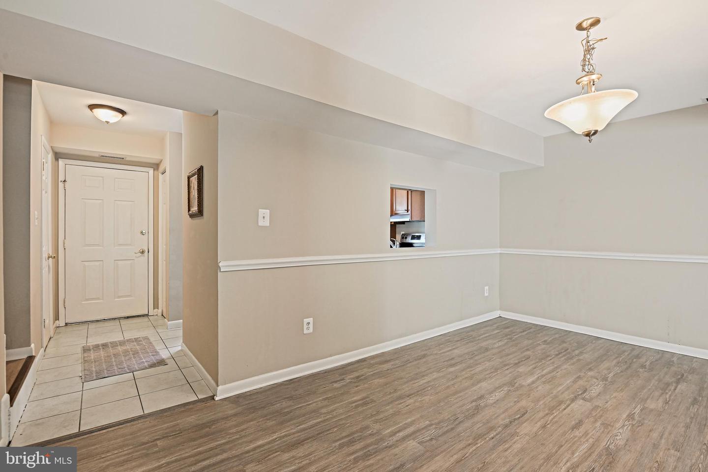 Photo 13 of 30 of 13305 Apgar Pl townhome