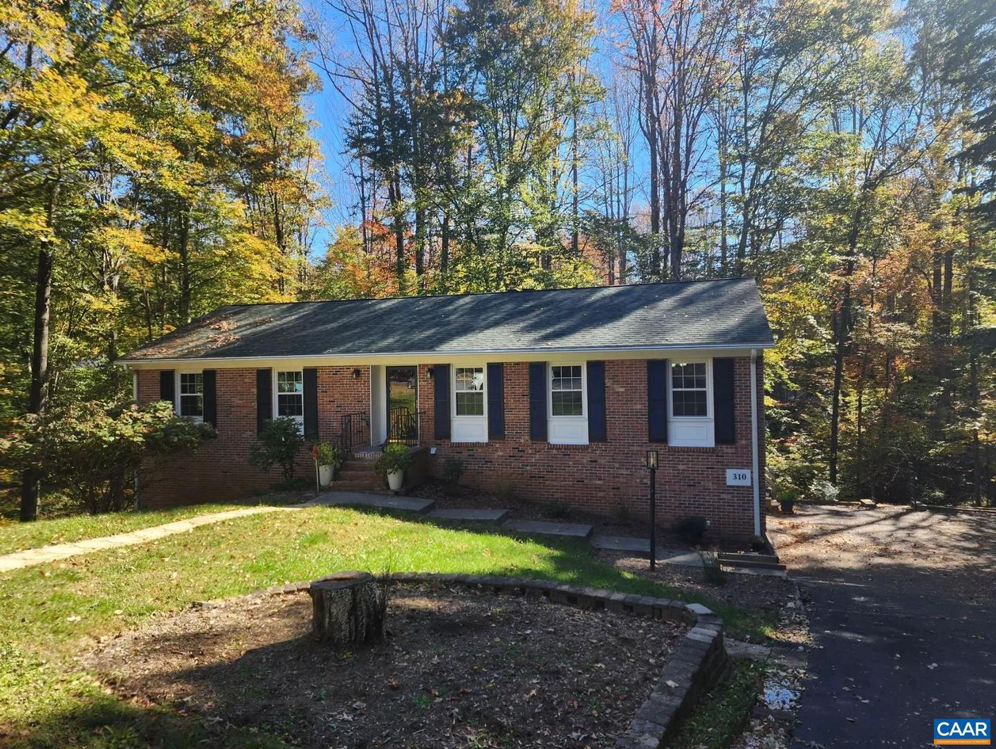 310 Crestfield Ct Ct, Charlottesville, VA, 22911