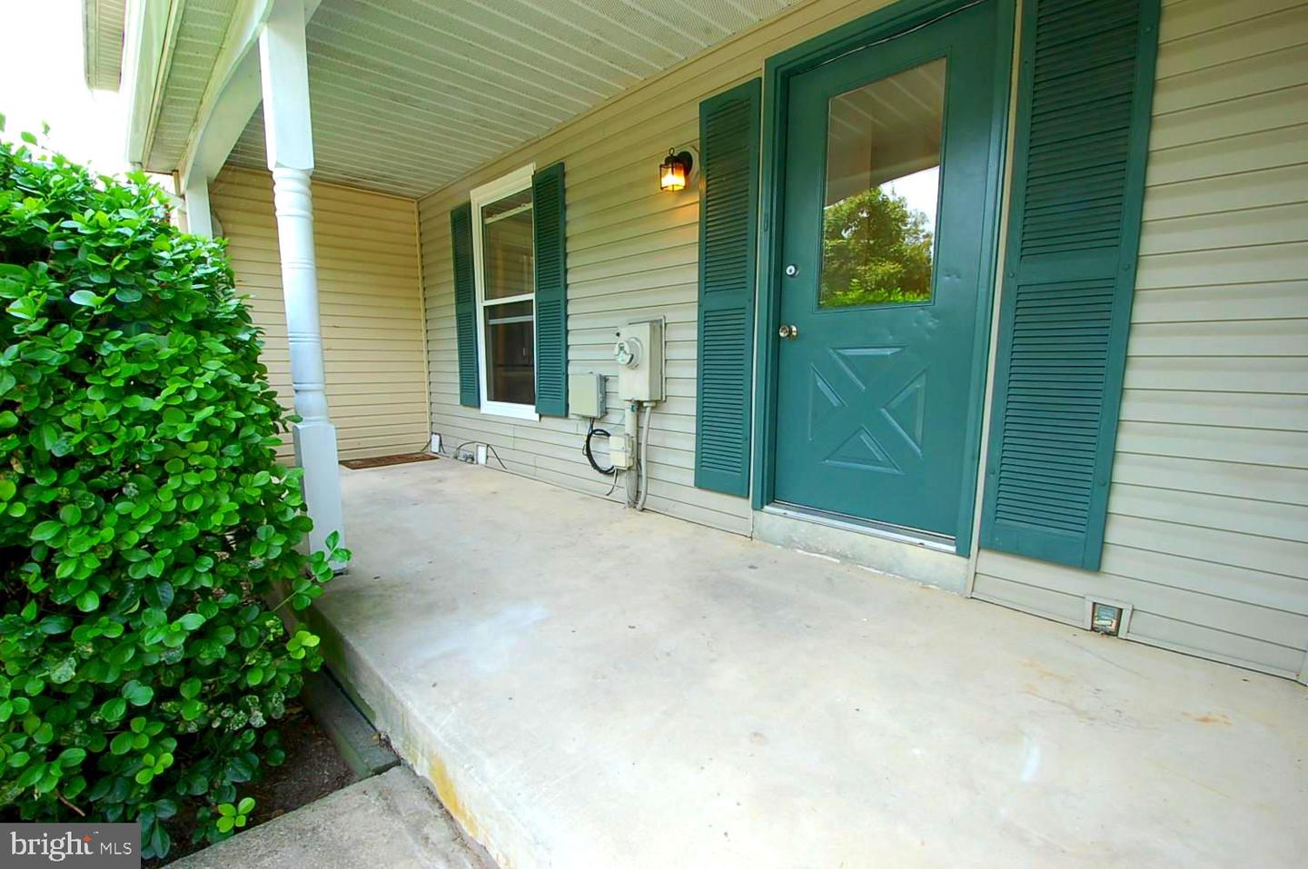 Photo 35 of 37 of 8013 Green Tree Ct townhome