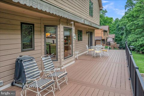 Single Family Residence in Newark DE 663 Arbour DRIVE 34.jpg