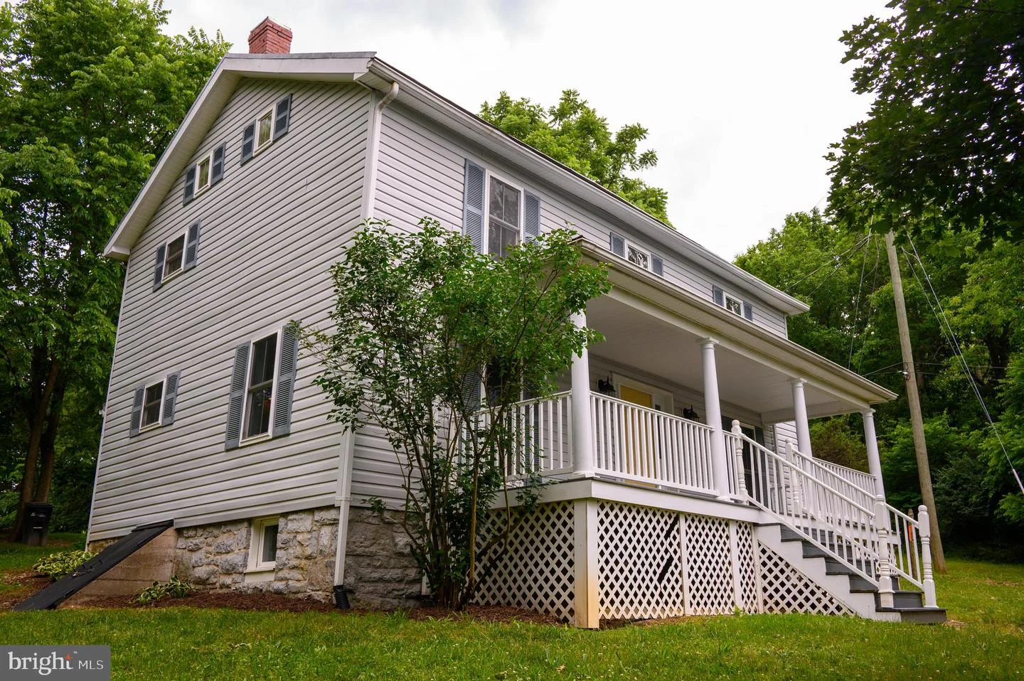 169 Creek Road E