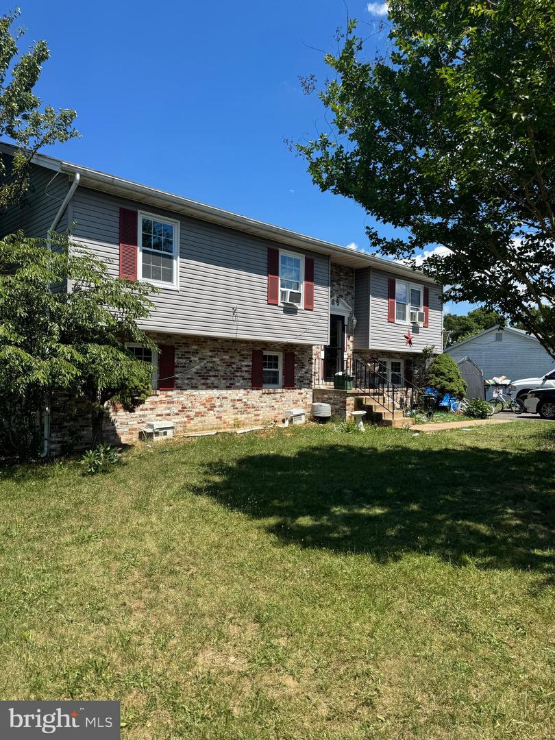 12235 Cedarwood Drive, Remington, VA, 22734