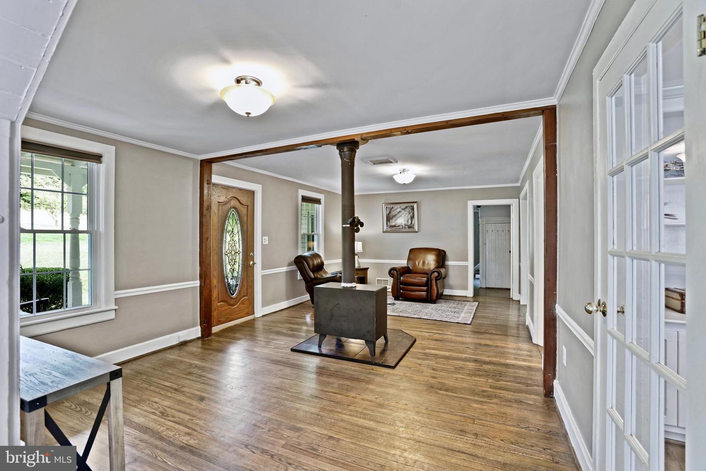 Photo 7 of 48 of 40349 Braddock Rd house