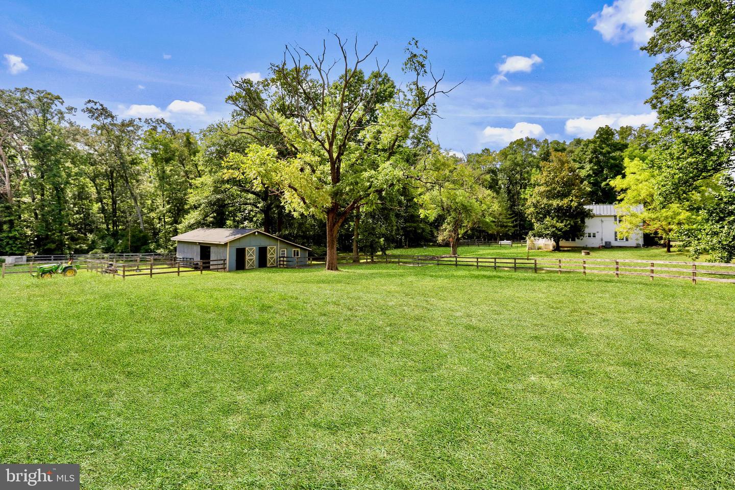 Photo 42 of 48 of 40349 Braddock Rd house