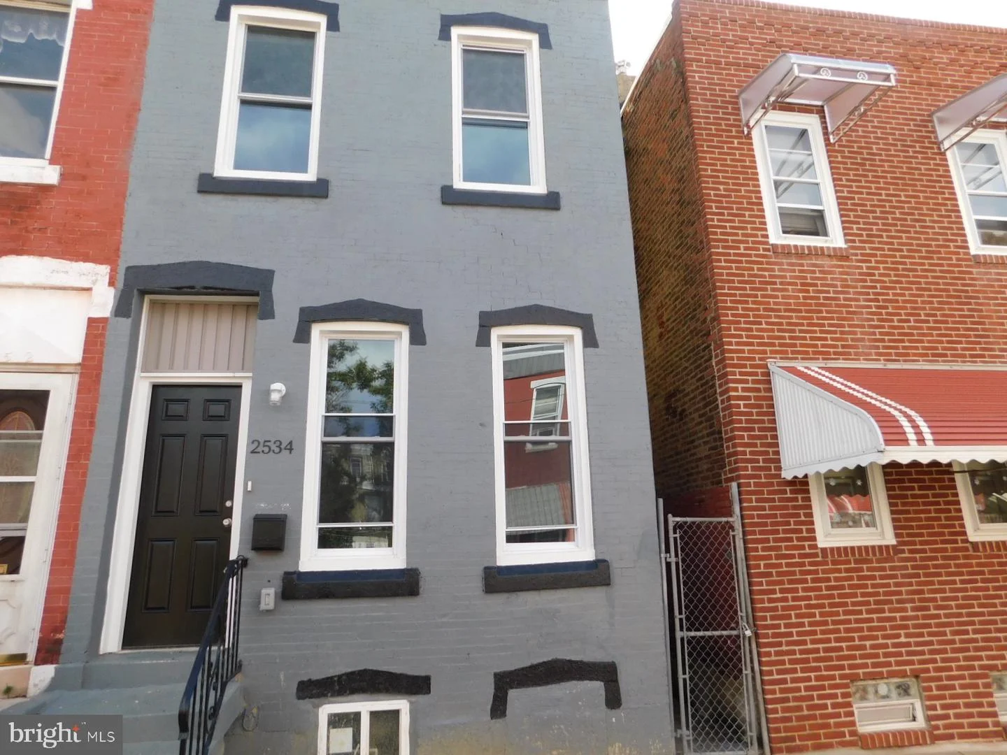 2534 Nicholas Street
