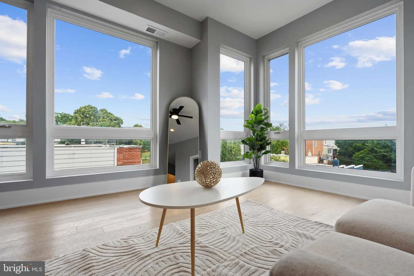 1112 Montello Avenue NE Unit 401