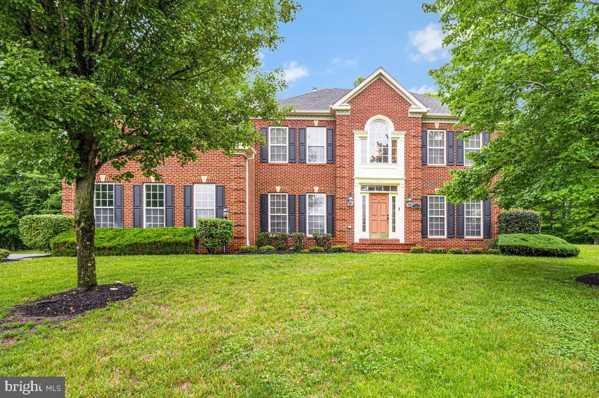 5563 Notched Beak Court