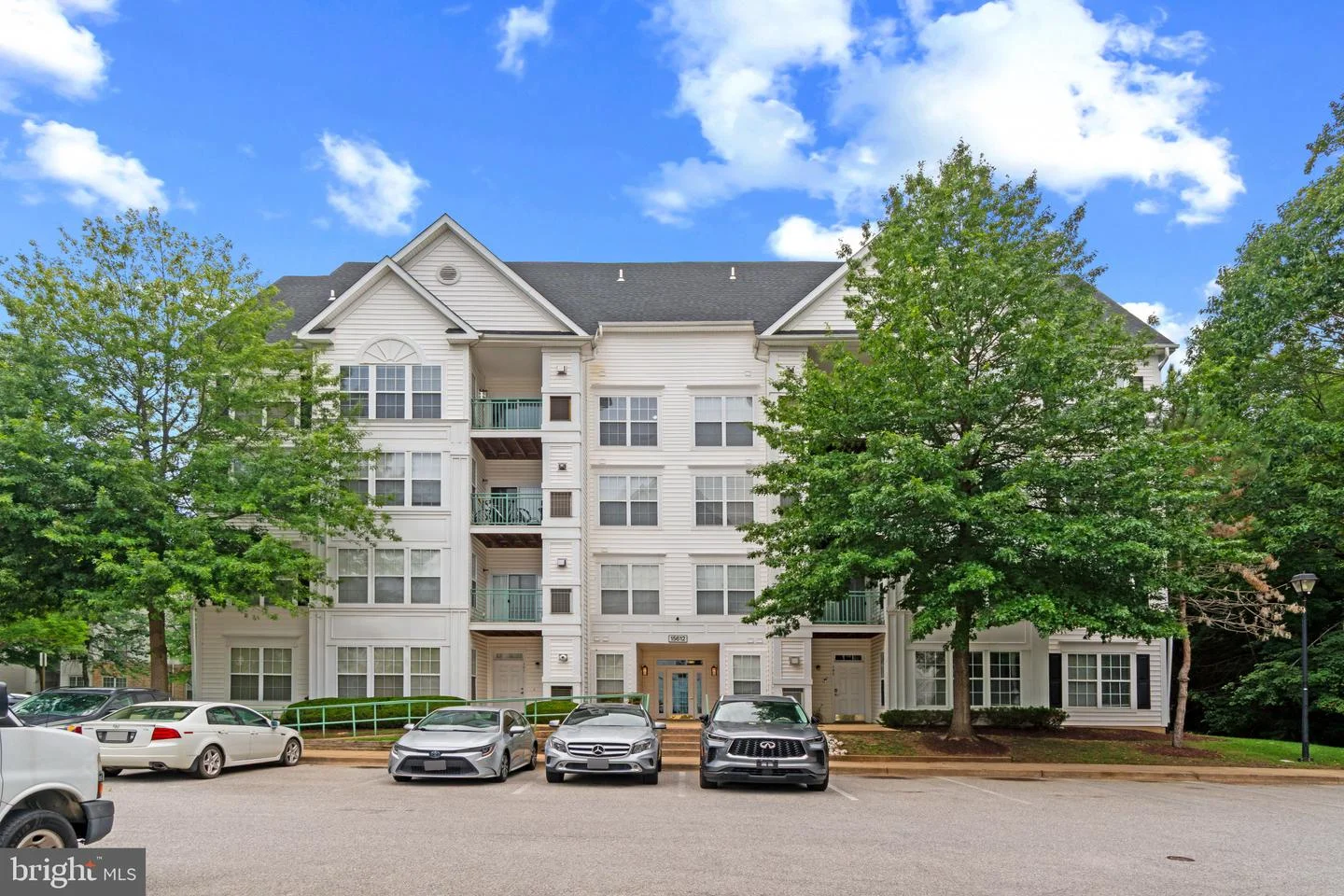 15612 Everglade Lane Unit 401