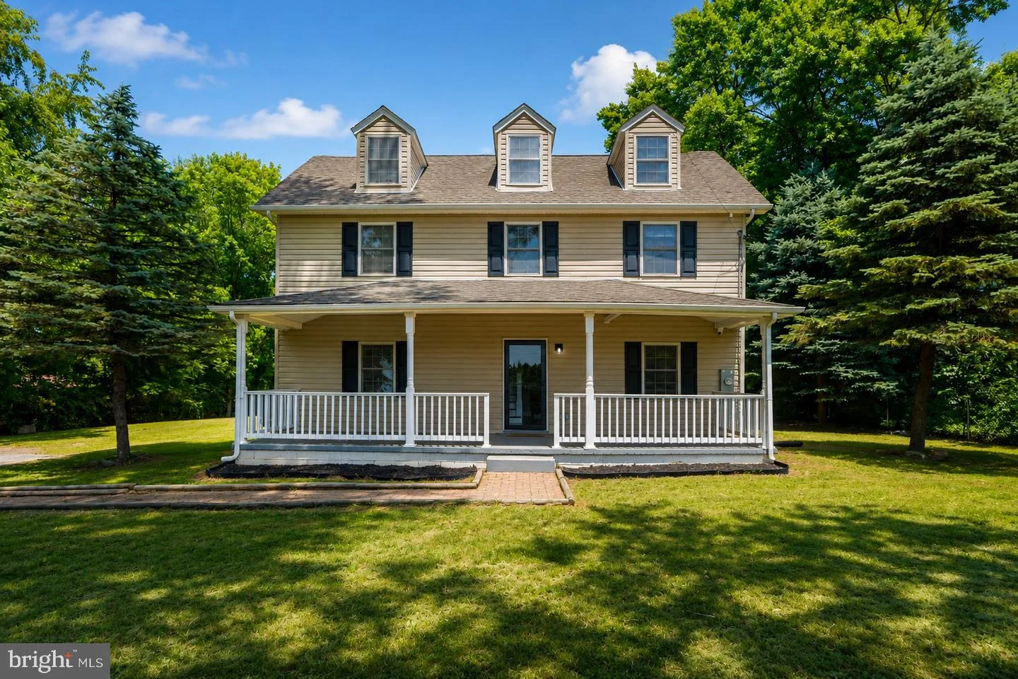 303 Irish Lane