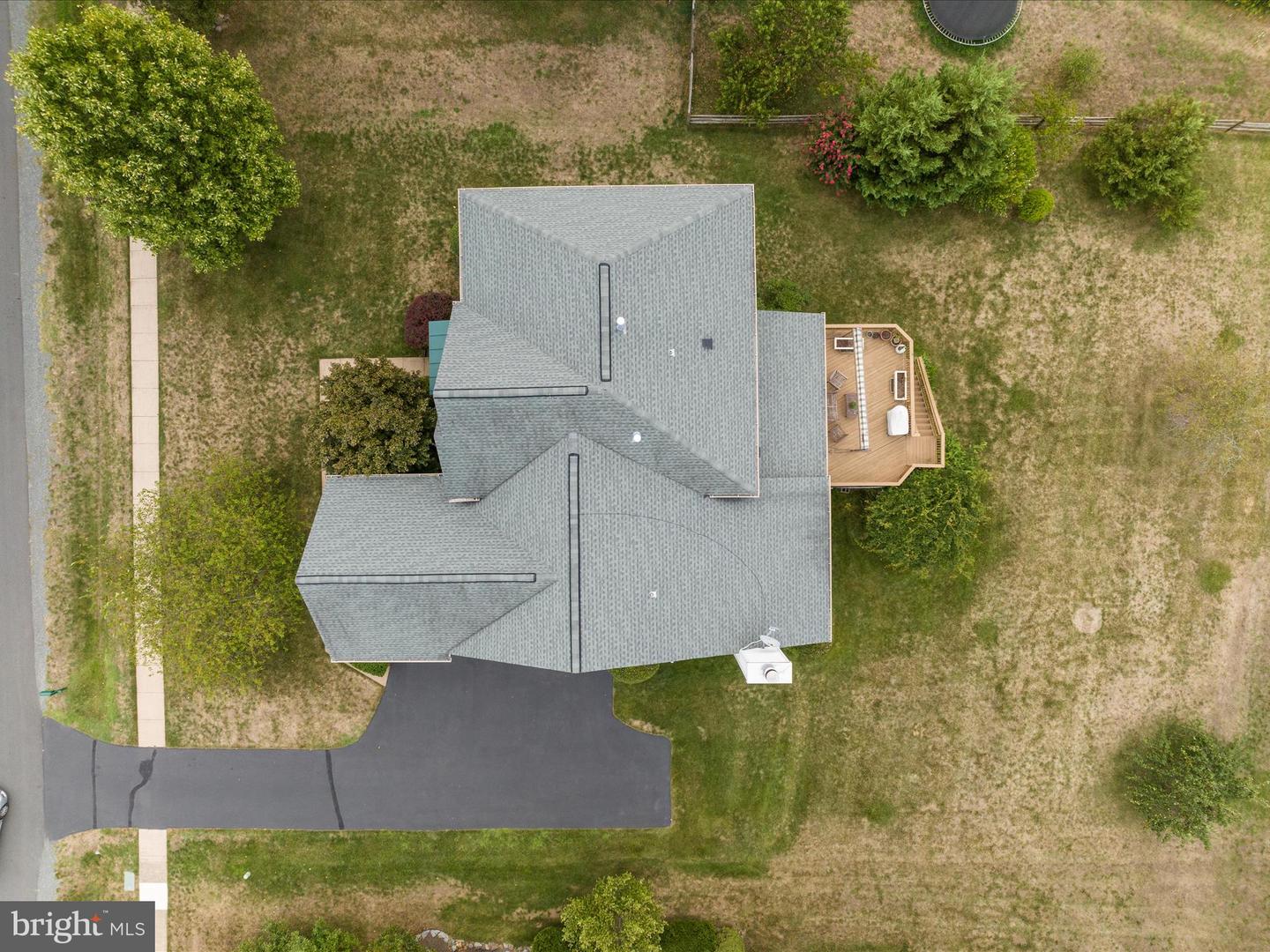 Photo 59 of 64 of 5422 Heredity Ln house