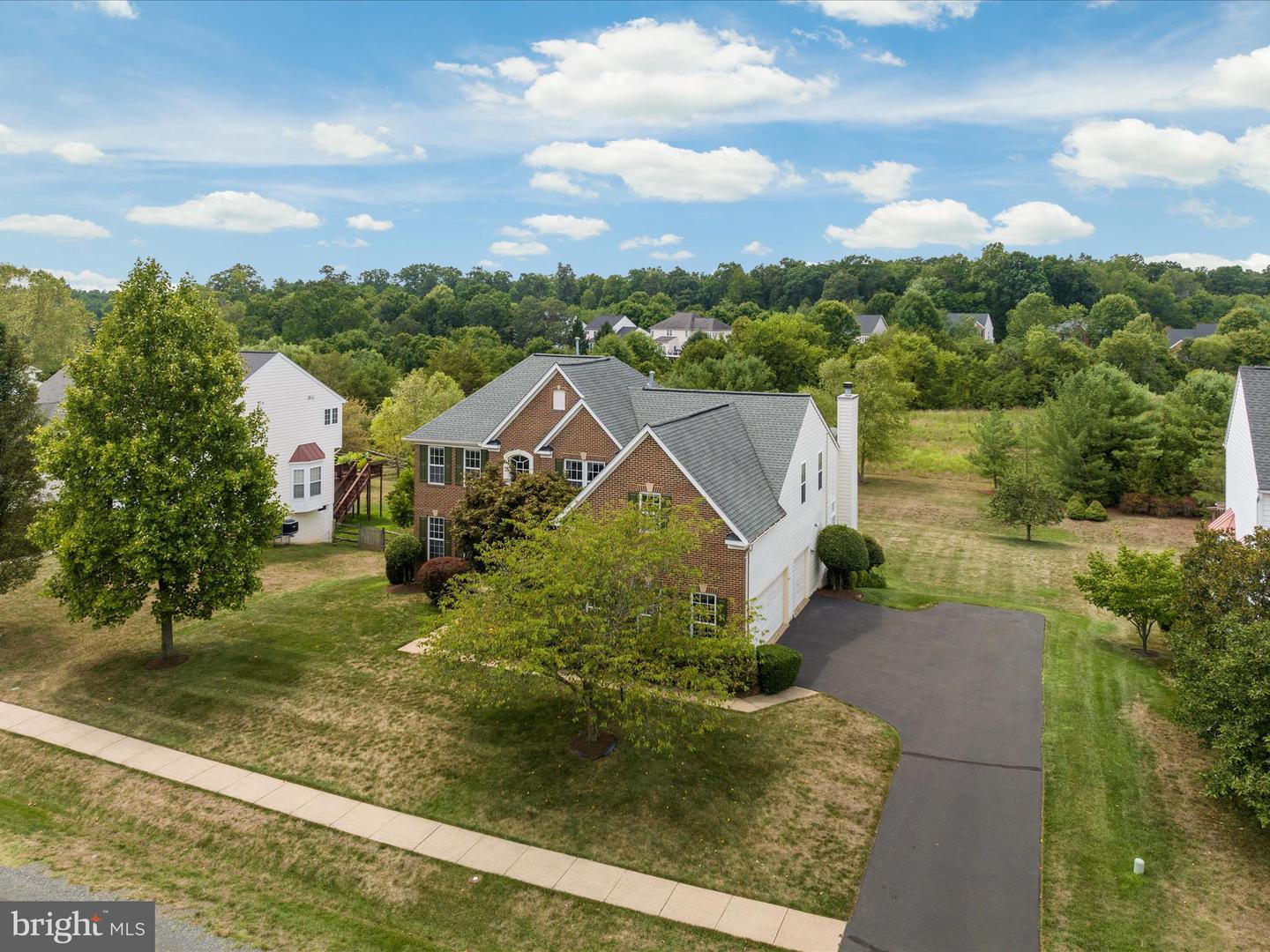 Photo 56 of 64 of 5422 Heredity Ln house