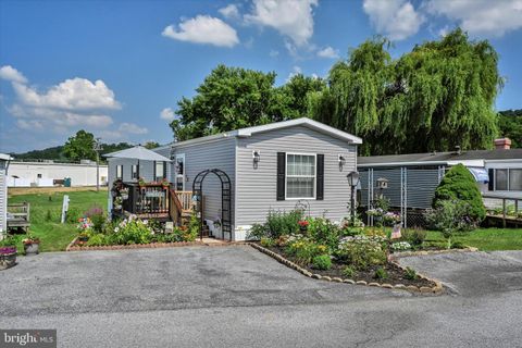 Manufactured Home in Ephrata PA 108 Westbrook DRIVE.jpg