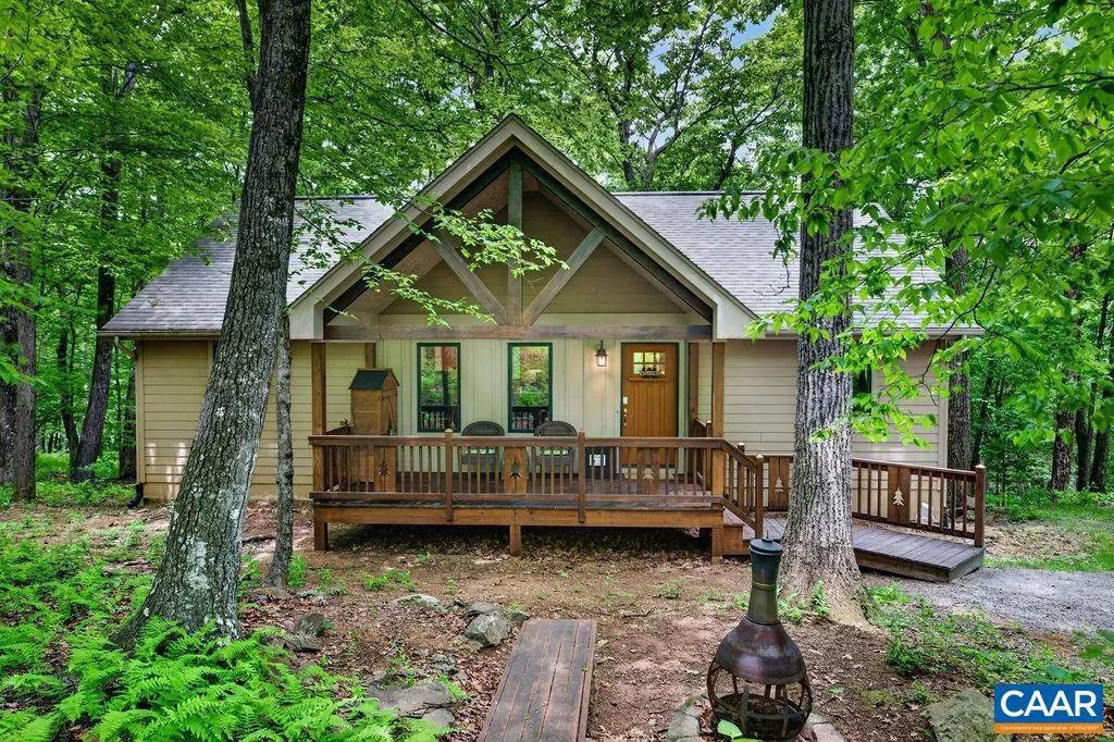 17 Pine Siskin Ln Ln, Roseland, VA, 22967