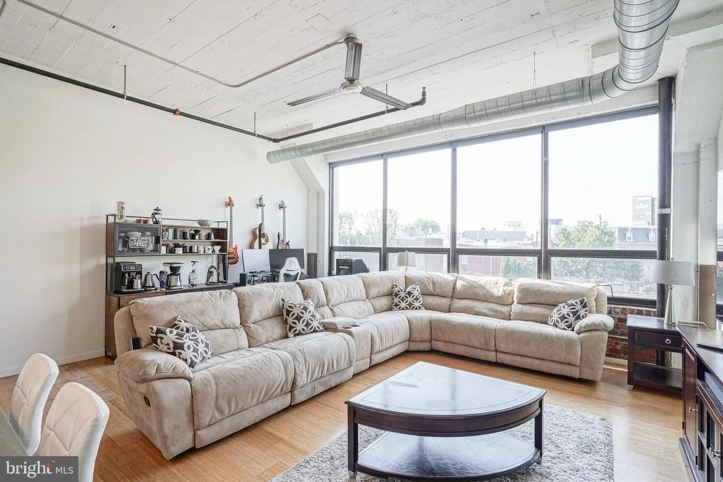 1714 Memphis Street Unit 215