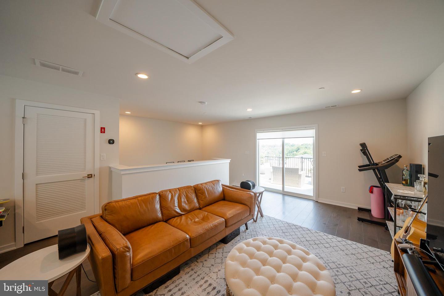 Photo 23 of 33 of 301 Star Tavern Ln townhome