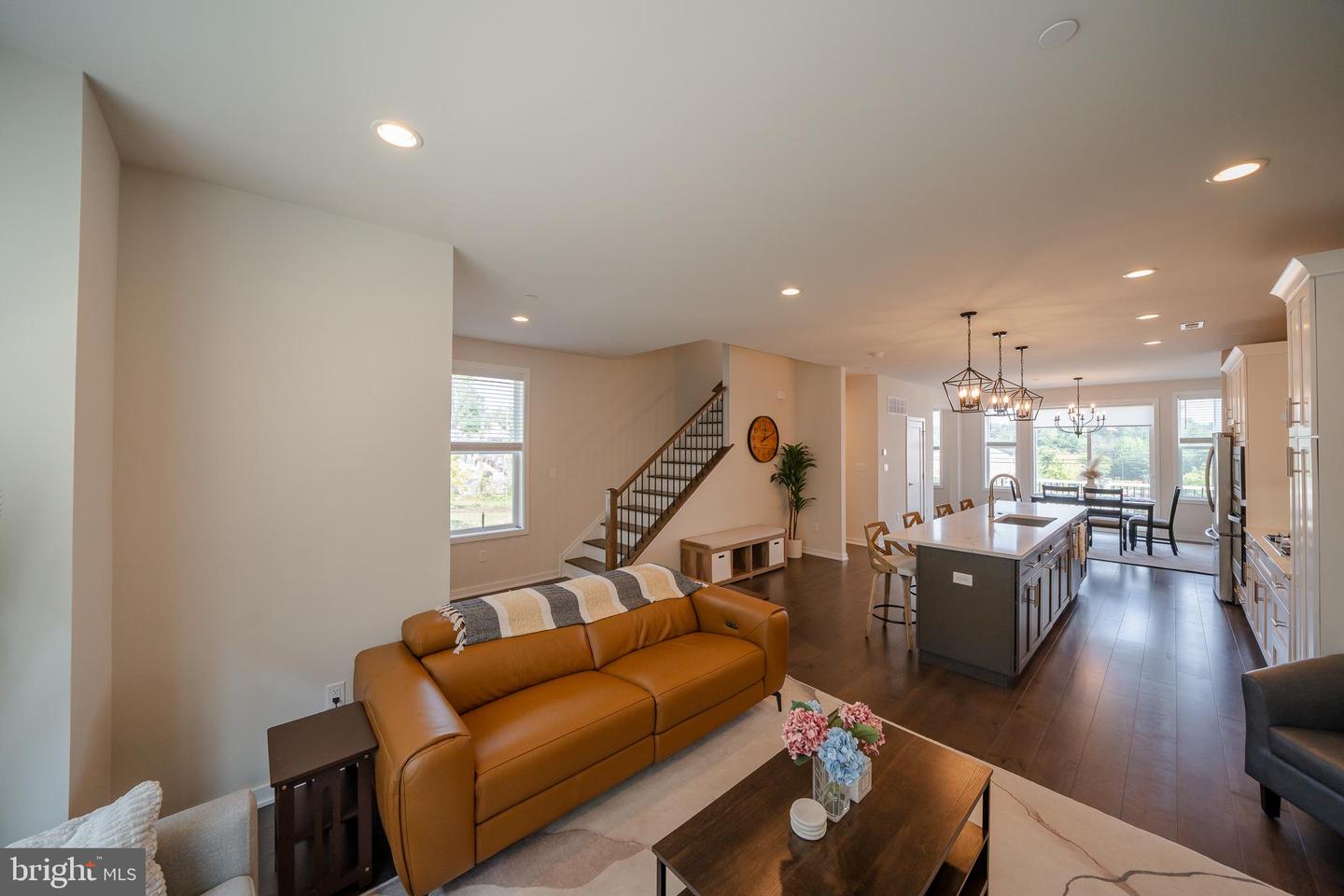 Photo 7 of 33 of 301 Star Tavern Ln townhome