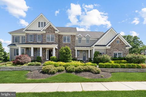 Single Family Residence in Aldie VA 41288 Lavender Breeze CIRCLE.jpg