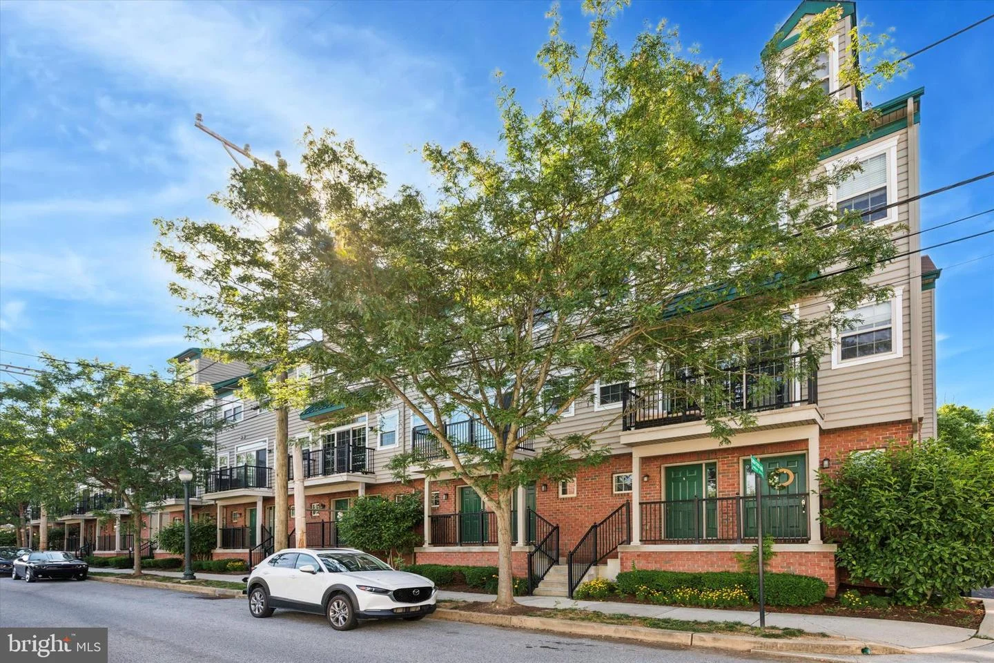 300 Jefferson Avenue Unit 13