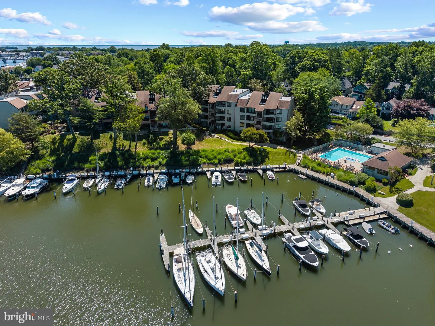 6 President Point Drive Unit B3