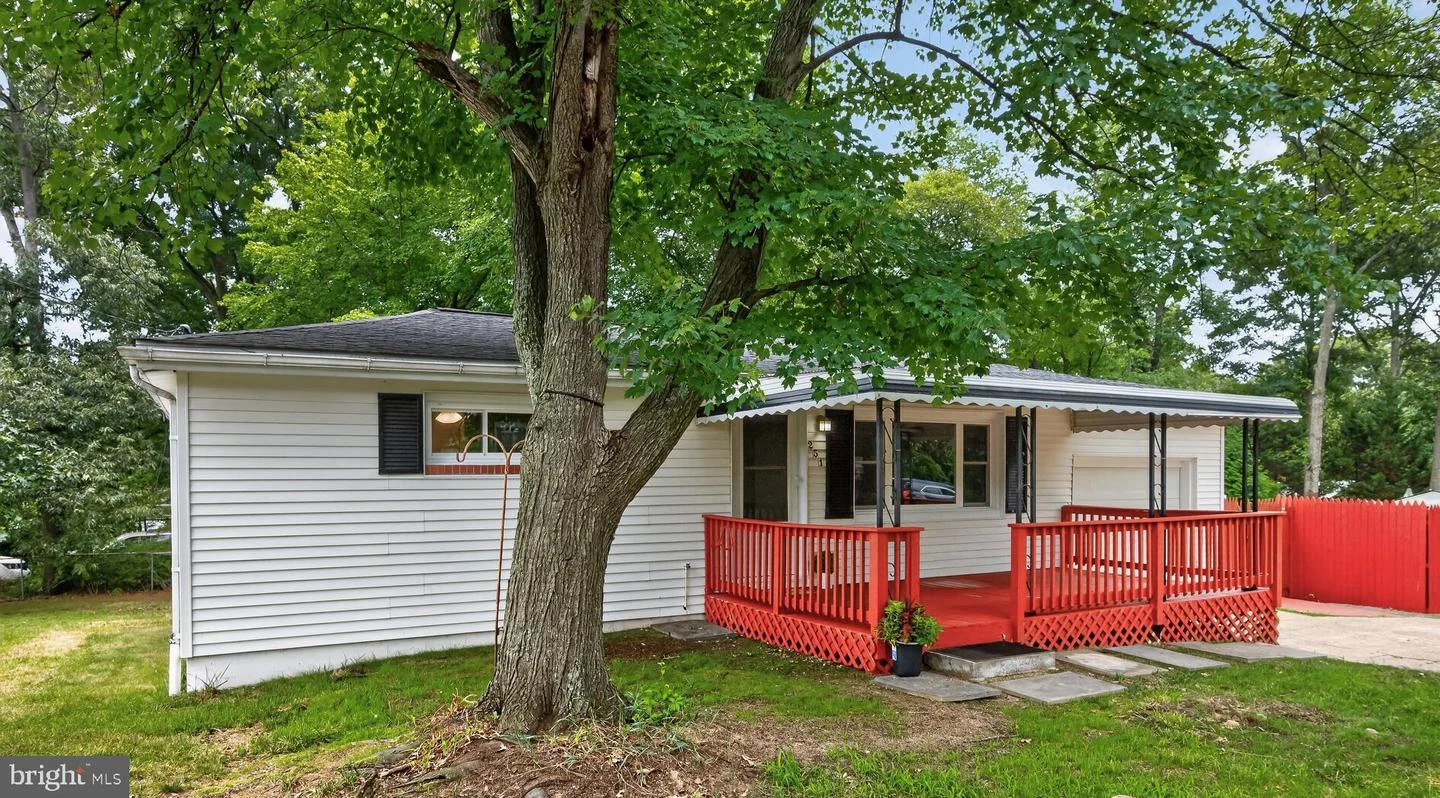 251 9th Street