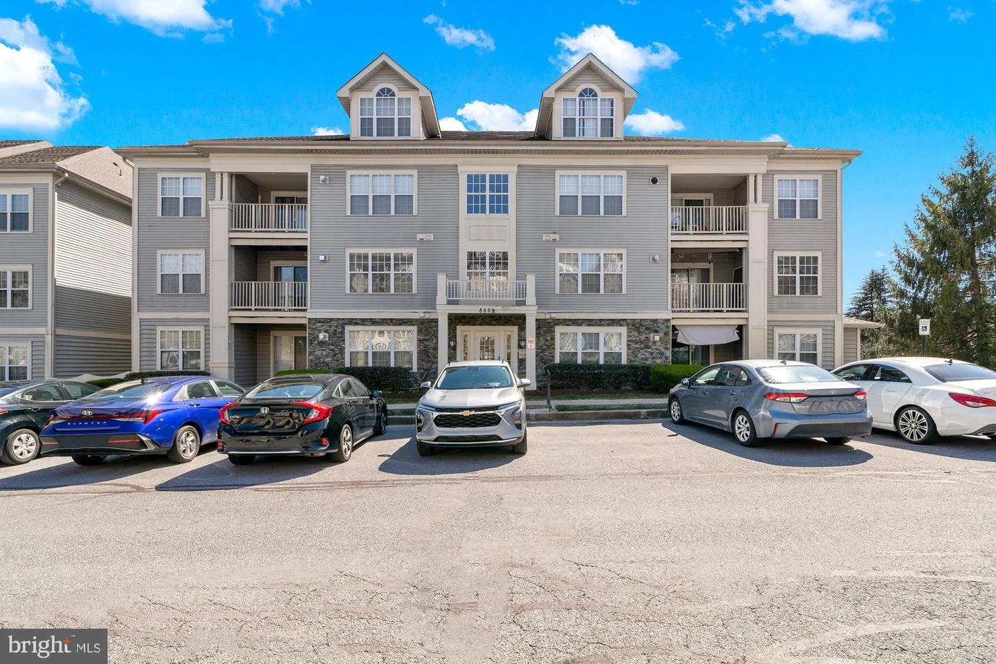 8809 Stone Ridge Circle Unit 201