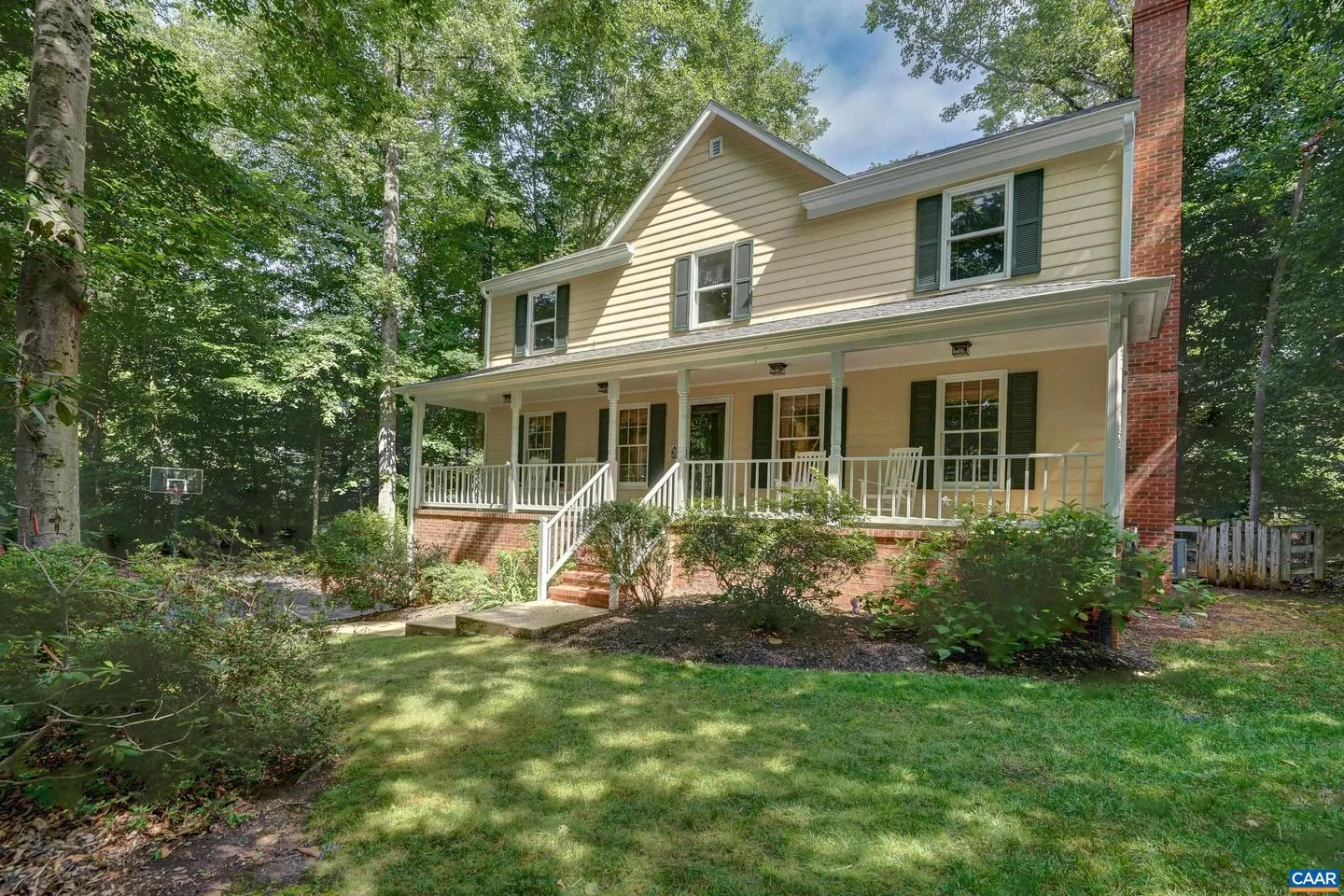 1890 Amberfield Dr Dr