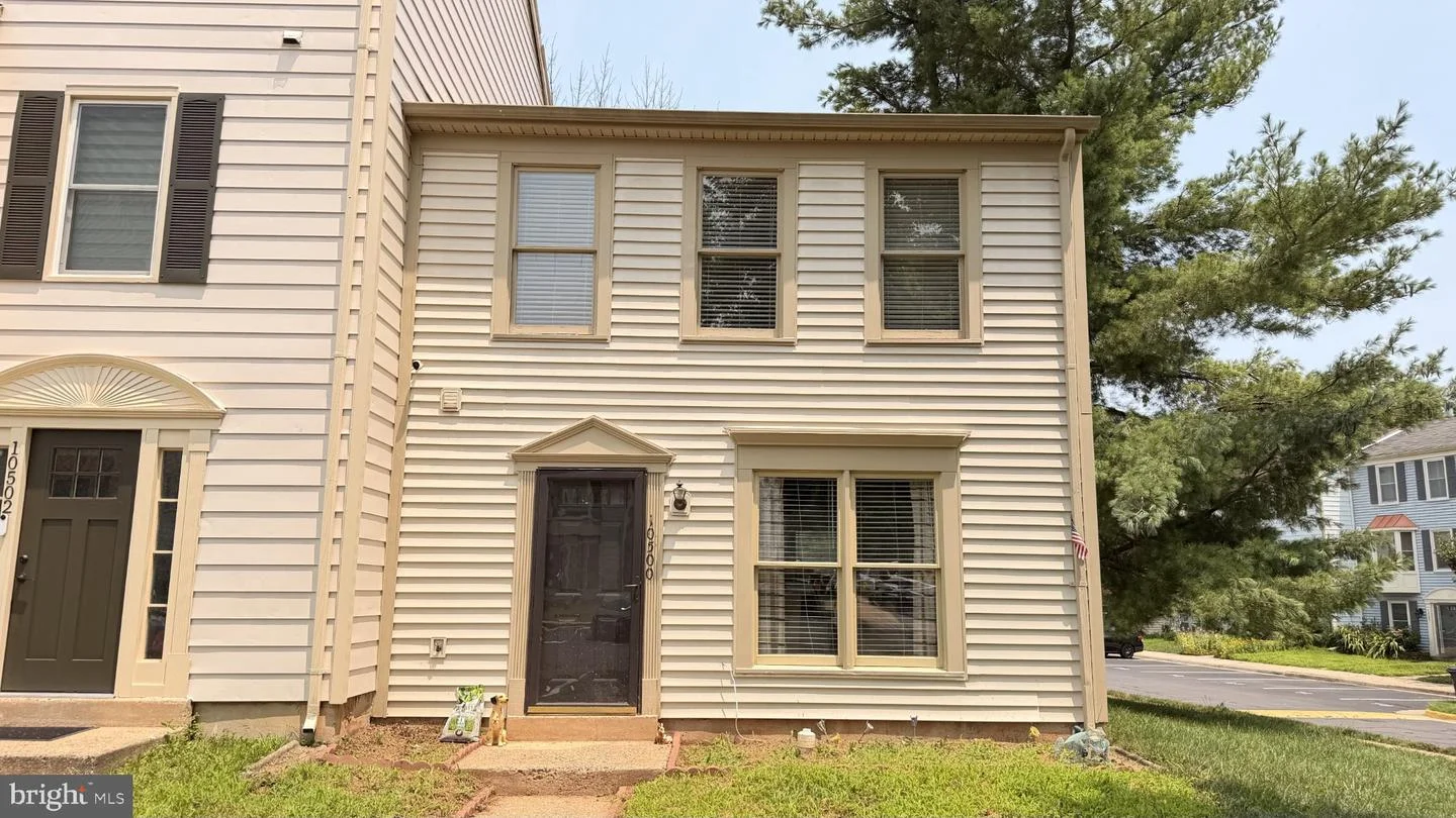 10500 Oronoco Lane